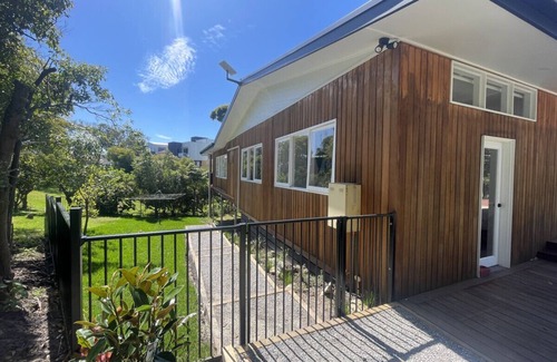 Lake Tyers Beach House | The Dunes - Couples *Beachfront*