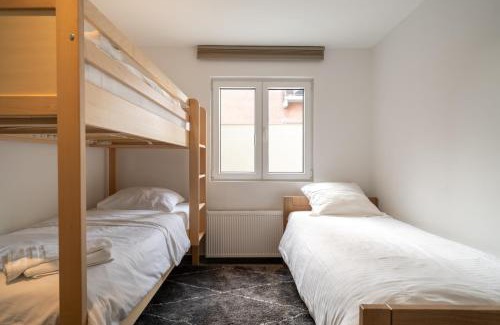 Jambes Apartment | The Edgewater Suites - Cityscape