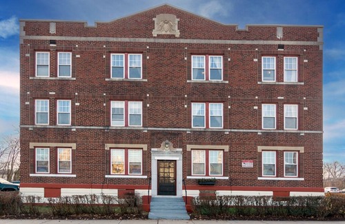 South Green Apartment | The Elizabeth Suite B2
