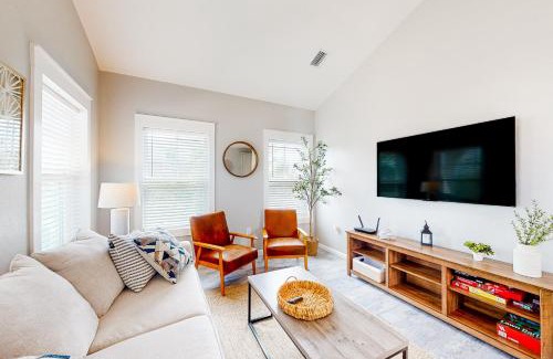 Mexico Beach House | The Emerald Cottage