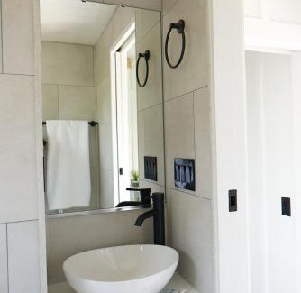 Elizabethtown House | The Endeavor Tiny Home!