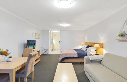 The Entrance Apartment | The Entrance Waterfront Resort, Unit 614