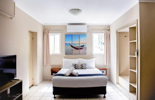 Luganville Hotel | The Espiritu