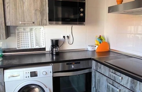 Parque de Roma Apartment | The Essence of Delicias by Alogest