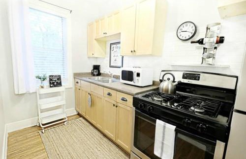 Lower Greenville Apartment | The Explorer's Hearth Lower-Greenville Ave Area