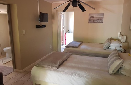 Pinelands Apartment | The Fairway