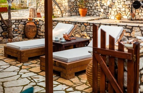 Aipeia House | The Fairytale House Seaside Retreat