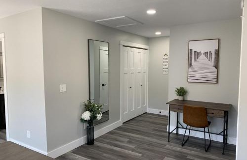 Burdett Apartment | The Fallsview at Burdett Falls