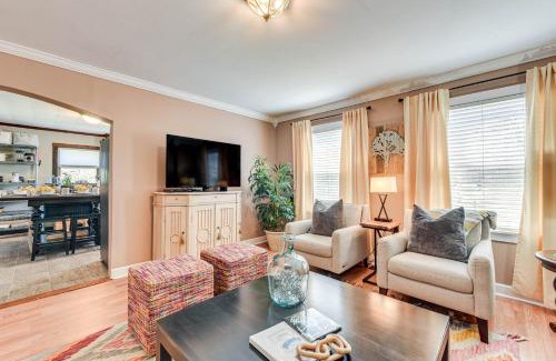 Fort Lawn House | The Farmhouse in Fort Lawn with Fire Pit and Deck!