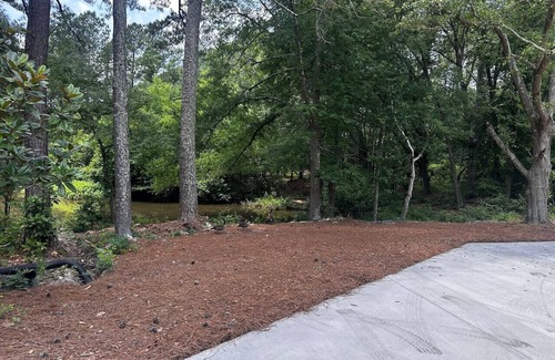 State Park Other | The Farmhouse Retreat on 9 acres