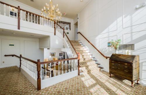 Farmington Hotel | The Farmington Inn and Suites