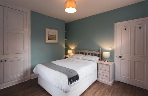 New Mills House | The Fireman's House, Lowe's Mill Cottages at Torr Vale Mill
