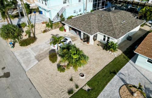 Saint James City House | The Fish Shack