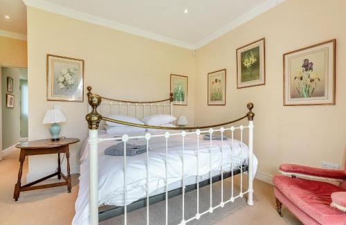 Durnford House | The Fishing Lodge
