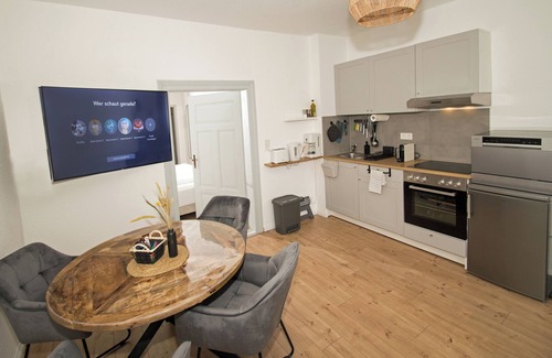 Braunlage Apartment | THE FIVE60 -3- central location | box spring bed | Disney+ | parking lot