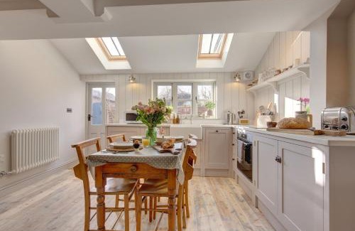 Langham House | The Flints