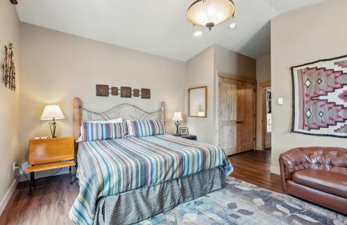 Winterwood House | The Flurry Lodge