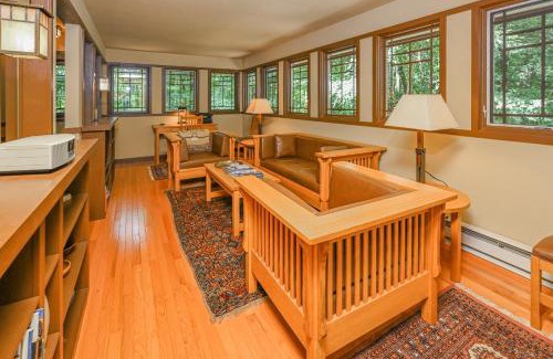 Bittinger House | The Frank Lloyd Wright Home @ Deep Creek, MD