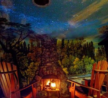 Arcata Hotel | The Front Porch Hidden Oasis