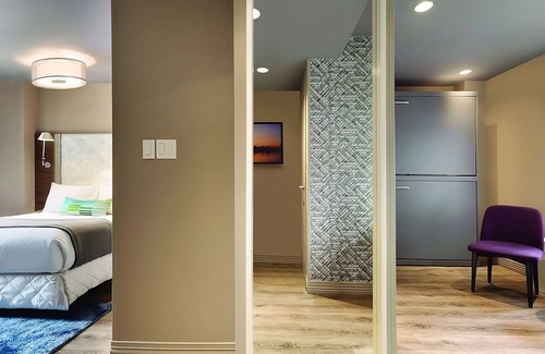 Central New York City House | The Gallivant Times Square, Premium Room, Steps To Empire State Building!