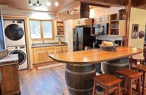 Austinburg House | The Game Cabin at Rustic River