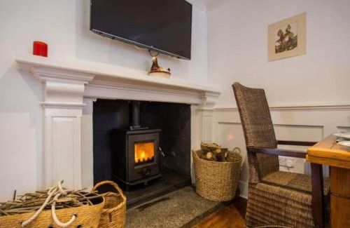 Dingwall Apartment | The Garden Flat - Ardullie Lodge