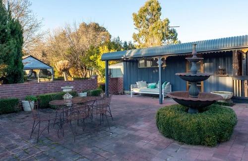 Rylstone House | The GARDEN HOUSE/RYLSTONE.country dreaming