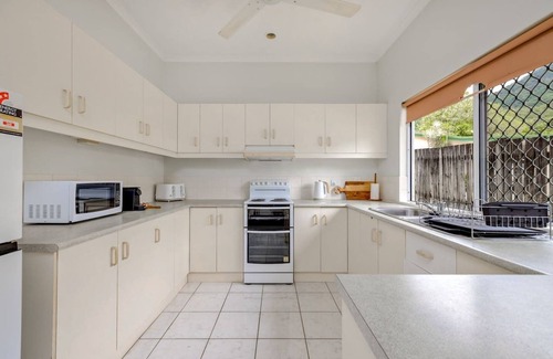 Smithfield House | The Garden Nook Your Cairns Home Away from Home