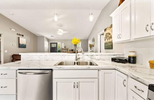 Goshen House | The Garden Woods