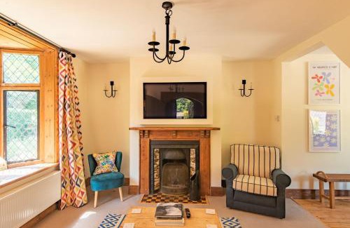 Folkestone House | The Gate House by Bloom Stays