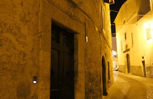 Veroli House | The "Giada" Pomegranate