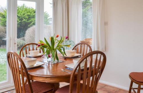 Ferring House | The Glade