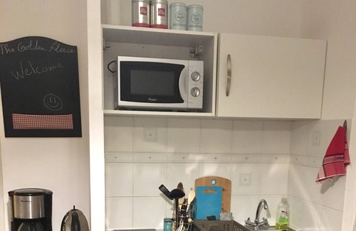 Pouilly Apartment | The Golden Fleece