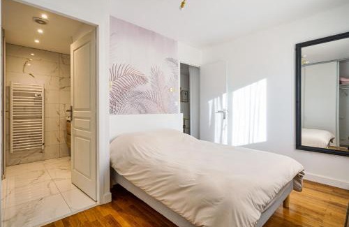 Annecy Apartment | The Golden white, Annecy