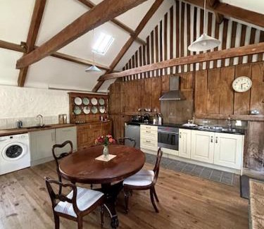 Barwick Apartment | The Granary, Barwick