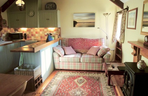 High Street Cottage | The Granary - Lanjeth