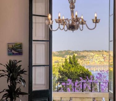 Valletta Apartment | The Grand Harbour Suites 9A by MA Properties