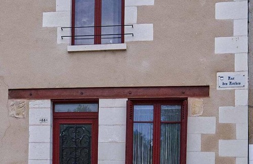 Loches House | The granting of the medieval city
