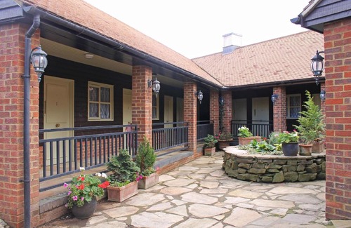 Southill Bed & Breakfast | The Green Man Stanford