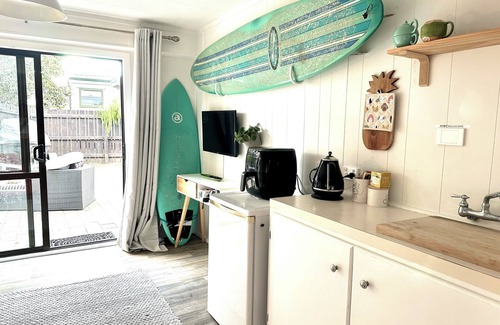Mount Maunganui House | The greenhouse on Muricata Ave 🌱
