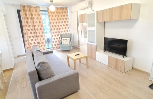 Aviatiei Apartment | The Grey Lux Aviatiei