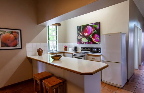 Worcester House | The Habit Self Catering