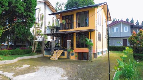 Parongpong Villa | The Haven House by Vila Istana Bunga