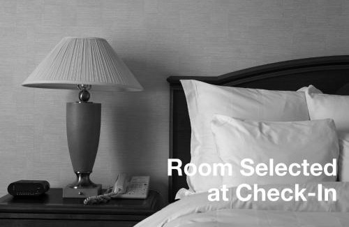 Moss Bay Hotel | The Heathman Hotel Kirkland