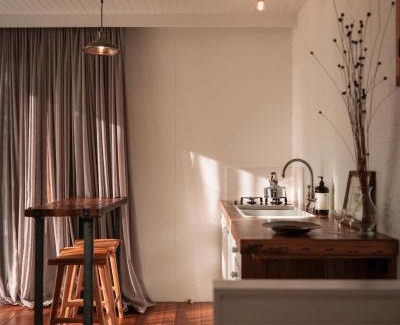 Alonnah Villa | The Hide private Waterfront on Beautiful Bruny