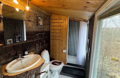 Munkfors Cottage | The Hideout Cabin- near Klarälvsbanan and Swimming area