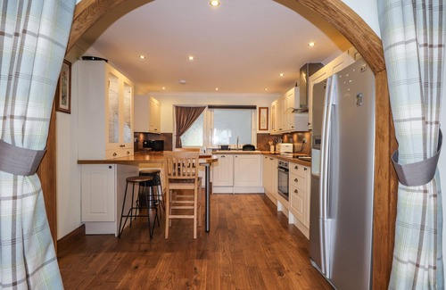 Achachork Cottage | THE HIDEOUT, pet friendly, country holiday cottage in Portree