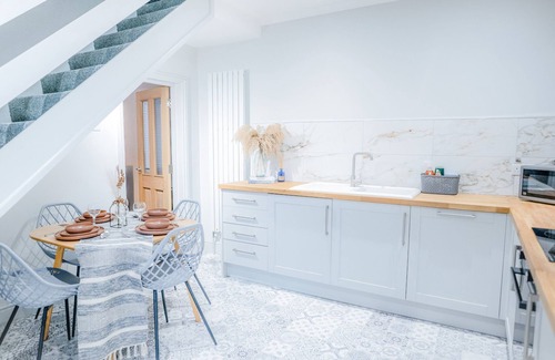 Portswood Apartment | The Highfield- Gorgeous two bed with free parking