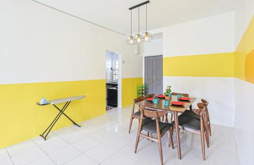Brinchang Apartment | The Highland Nest-Cool Weather & Cozy Clover Home 8-23A
