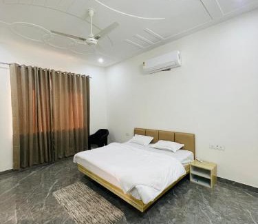 Chomu Hotel | The Hill View - Swimming Pool & Resort